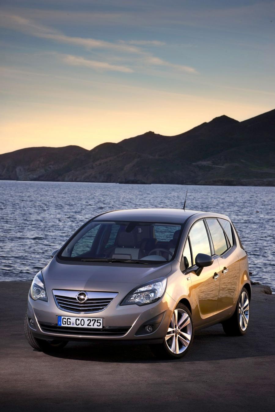  Opel Meriva 2010 года  (фото 70 из 129)